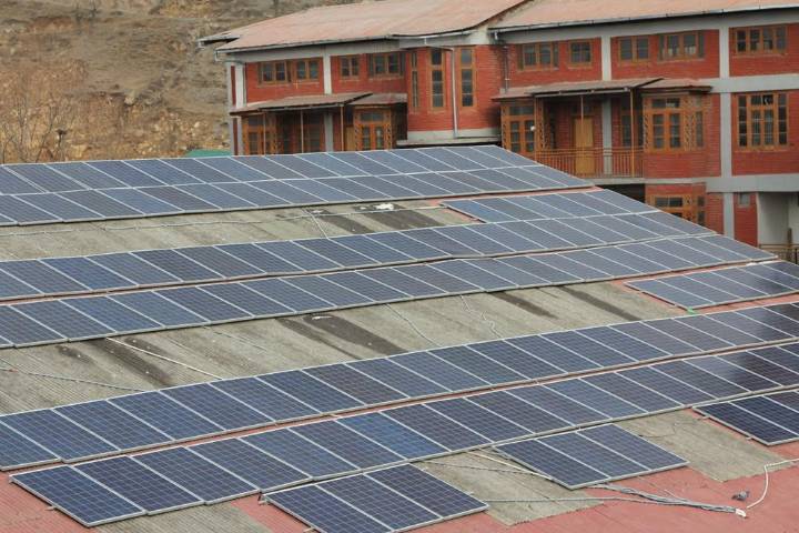 Over 13,000 Solar Systems Installed, 5,400 Homes Get Zero Power Bills in Jammu Kashmir