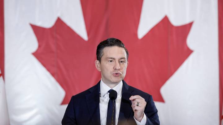 Poilievre takes questions for first time following multiple caucus departures