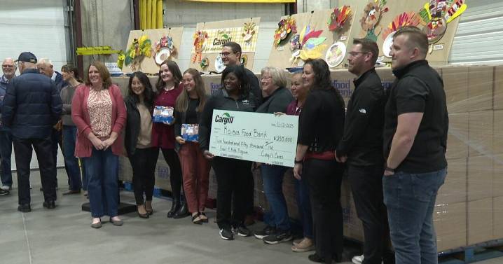 Cargill donates 75,000 pounds of turkey, $250,000 to Kansas Food Bank