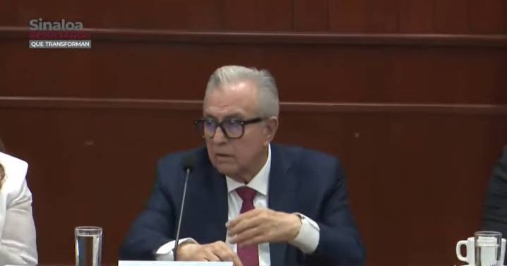 Inicia reunión de Gobernador de Sinaloa con diputados locales por Cuarto Informe de Gobierno