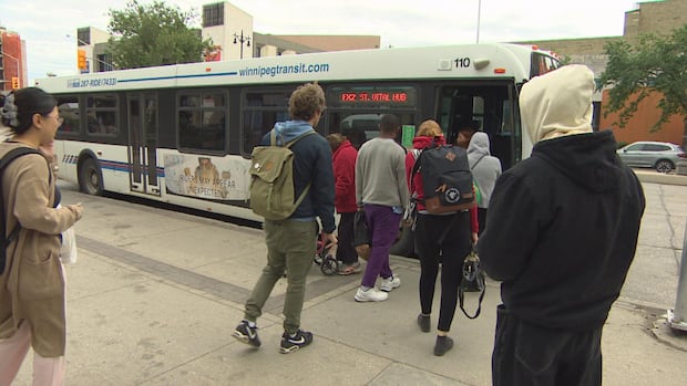 Winnipeg Transit cites thousands of denied rides as early result of fare
