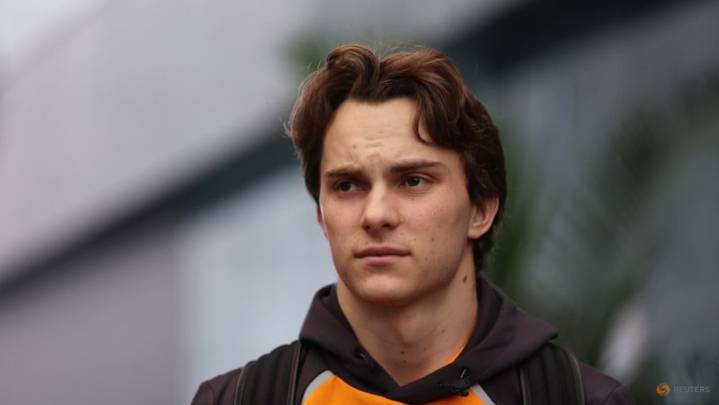 Aussie burger chain apologises for Piastri podium 'curse'