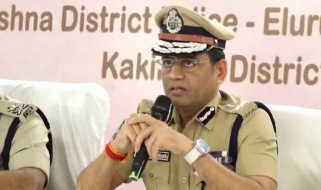 Andhra Police Arrest 50 Maoists in Multi