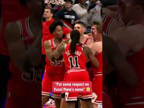 NIKOLA VUCEVIC AT THE BUZZER FOR THE BULLS 🔥