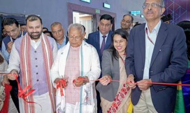 Jitan Ram Manjhi Inaugurates MSME Pavilion at IITF 2025