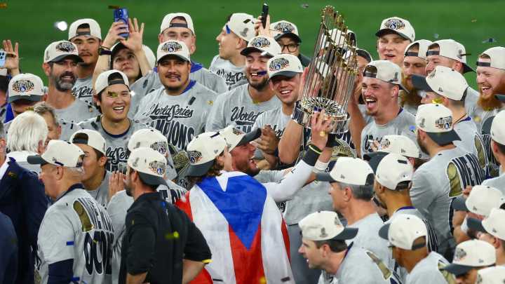Dave Roberts crowns new MLB 'GOAT' as Magic Johnson leaves Dodgers World Series hero emotional with ultimate praise
