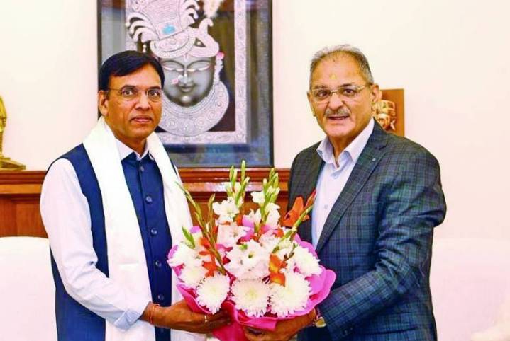 LG Kavinder meets Union Sports Minister Dr. Mansukh Mandaviya in Delhi