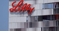 Eli Lilly alcanza el billón de dólares en bolsa gracias a su éxito por la droga para bajar de peso