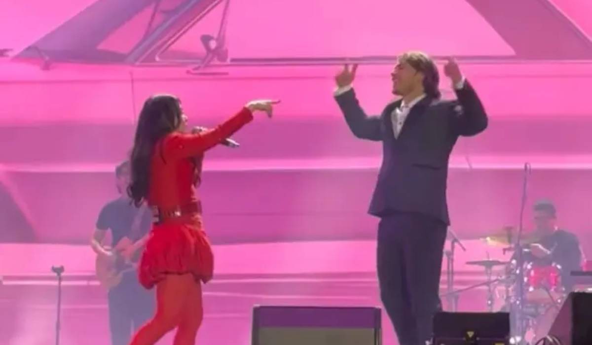 Belanova y Aldo de Nigris protagonizan el momento más viral del Festival Multiverso