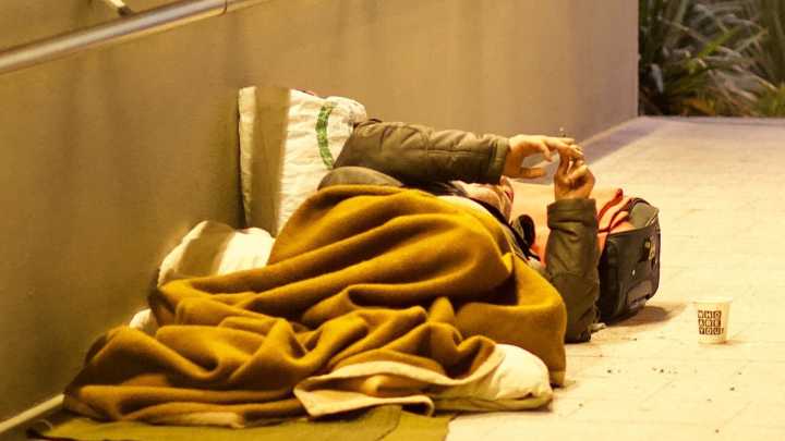 La ola de frío saca a la luz la dura realidad de vivir en la calle en Córdoba