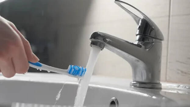 'People in India do not brush their teeth'; toothpaste company makes strange claim