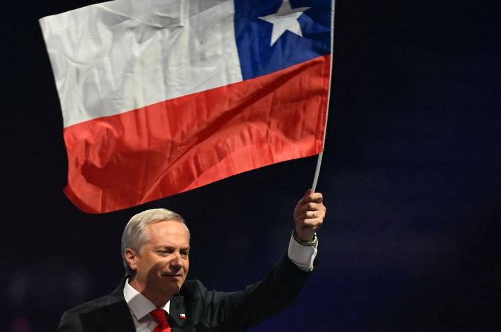 “El que pase será presidente”. La primera vuelta en Chile, una gran primaria de la derecha entre tres candidatos de apellido alemán