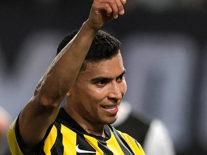 Orbelín Pineda guía al AEK Atenas con un gol decisivo ante el OFI Creta