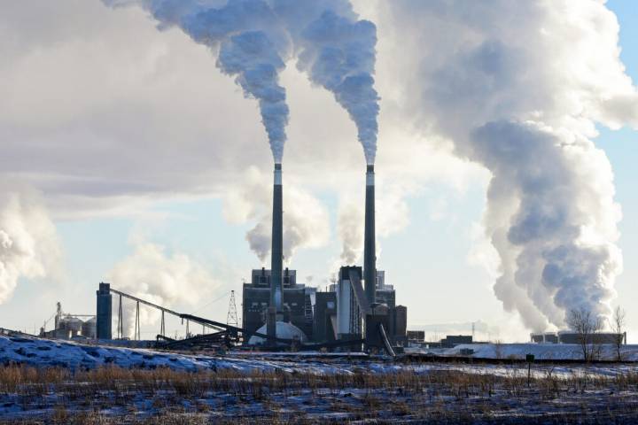 ‘Burning Money:’ Dept. of Energy Directs $100 Million to Modernize Declining Coal Plants