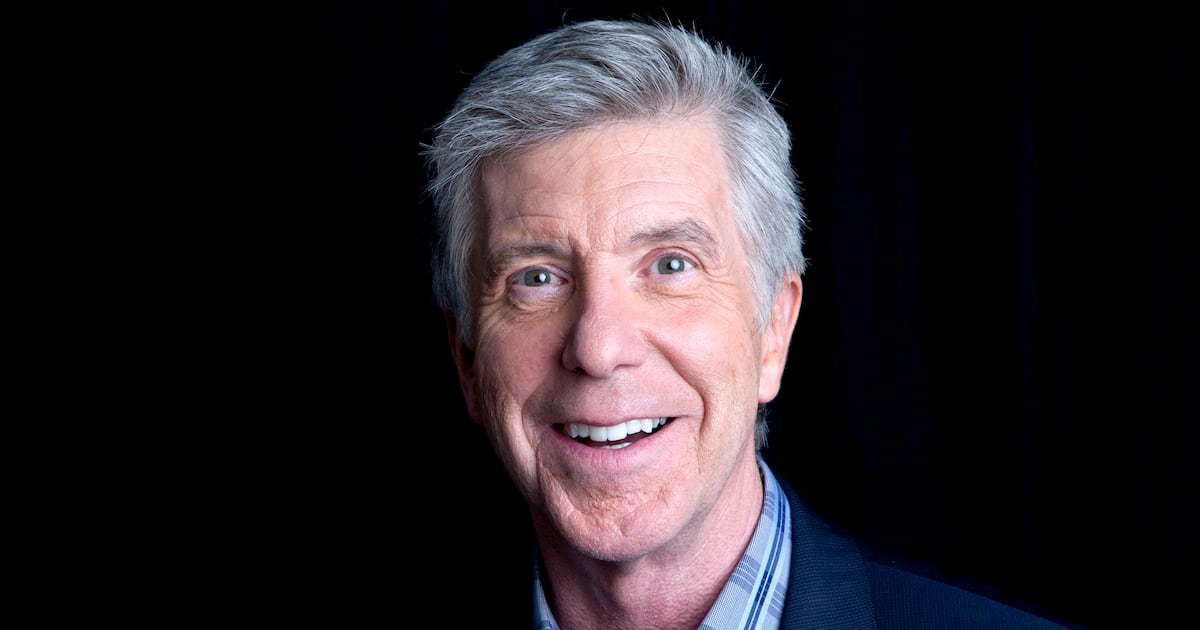 Tom Bergeron returns to 'Dancing with the Stars' for 20th anniversary special