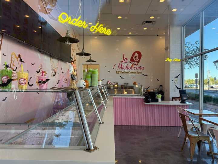 La Michoacana, the Ice Cream Spot has opened in SanTan Village