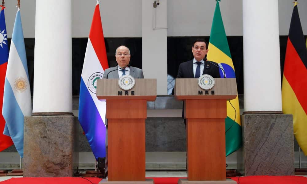 Paraguay da por cerrado el caso de espionaje tras recibir informe confidencial de Brasil