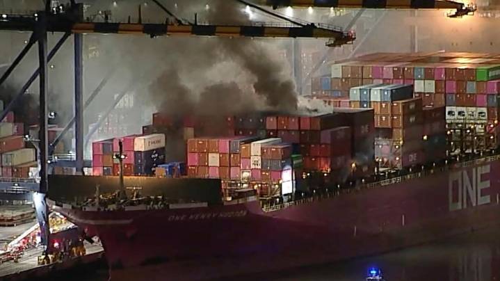 Cargo ship fire in Los Angeles nearly contained after shelter