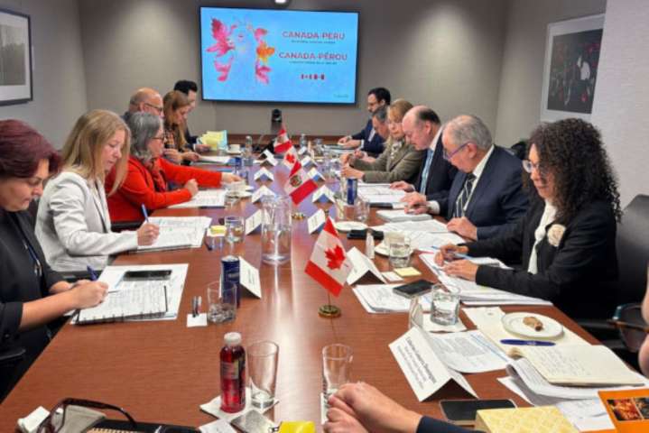Perú y Canadá profundizan cooperación bilateral en seguridad, defensa y comercio