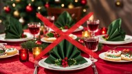 Ni mantel rojo ni servilletas verdes: la nueva tendencia del 2025 más práctica y elegante