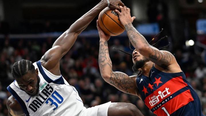 Naji Marshall scores 30 points to lead the Mavericks to 111