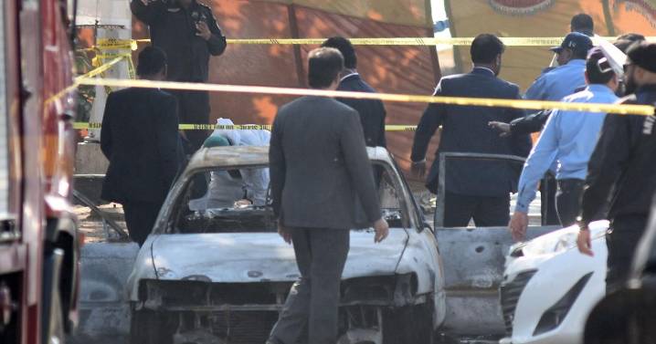 A suicide bomber targets an Islamabad court, killing 12 people and wounding 27, minister says
