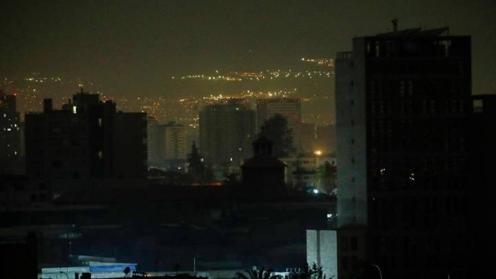 Enel confirma corte de luz para 11 comunas de la RM este jueves: Revisa el horario y las zonas afectadas