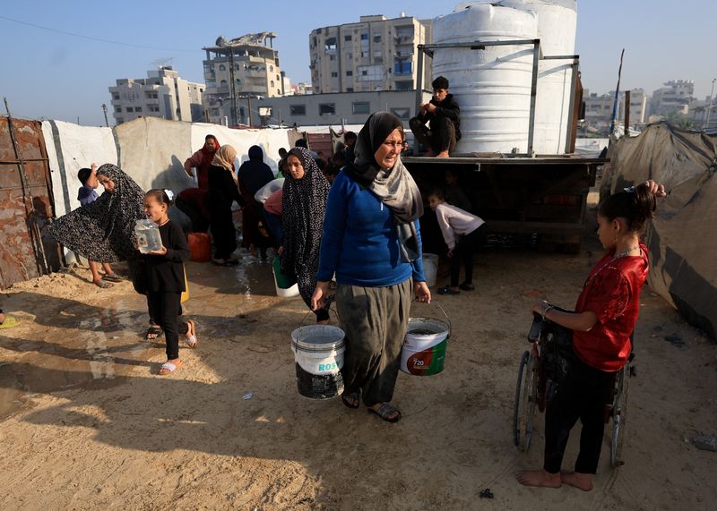 Gaza water provider resumes services after Hamas frees employee