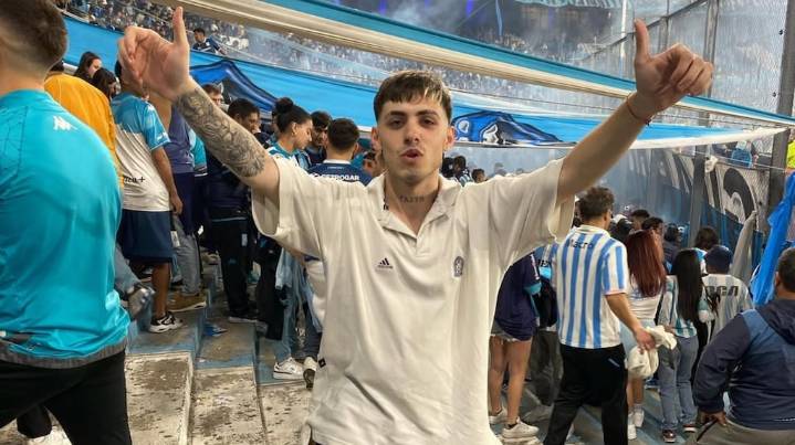 Una pelea familiar y una decisión alocada lo llevaron a los premios The Best: la historia del hincha de Racing nominado por la FIFA