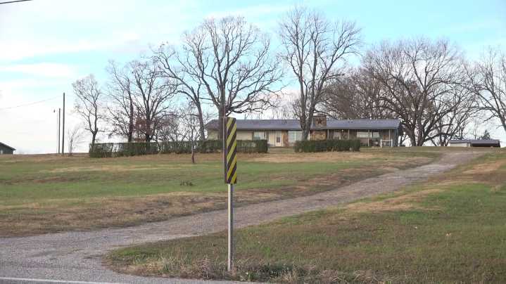 Deputies: Son of double homicide victims in Eureka Springs dies by suicide in jail amid investigation