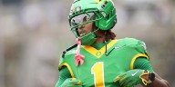Report: Oregon’s leading receiver to miss Iowa game with injury