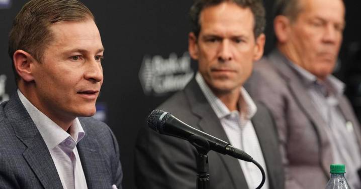 Colorado Rockies promote Warren Schaeffer to full