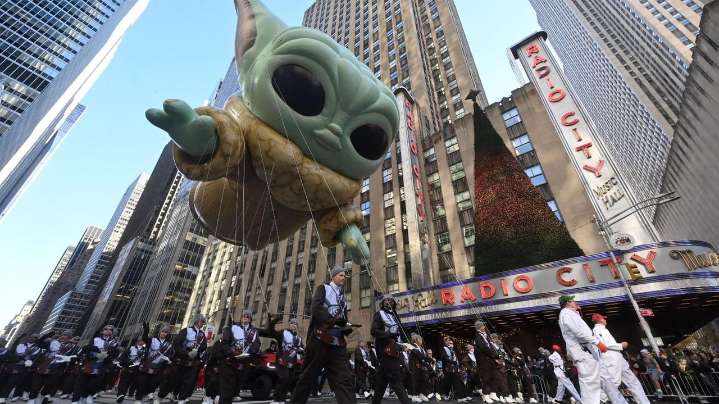 Gusty Thanksgiving forecast; will Macy's balloons fly?