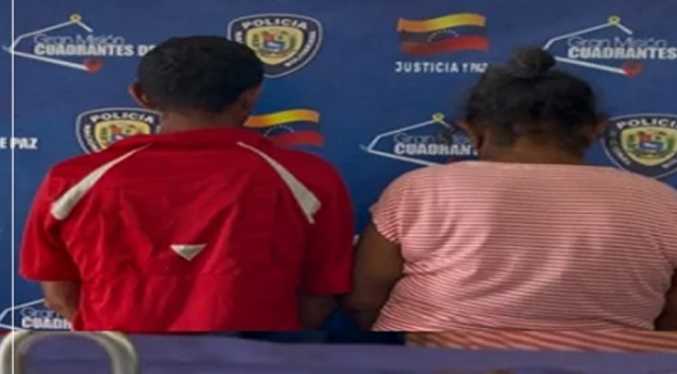 Rescatan a niño encerrado y encadenado a una silla por su papá en complicidad con la abuela