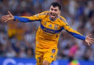 Monterrey y Tigres empatan 1-1 en juego de expulsiones