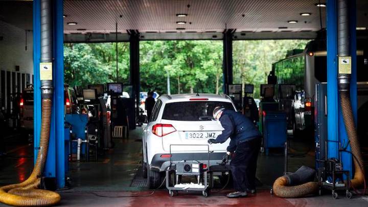 El precio de la ITV puede variar hasta 22 euros en CLM en función del tipo de motor