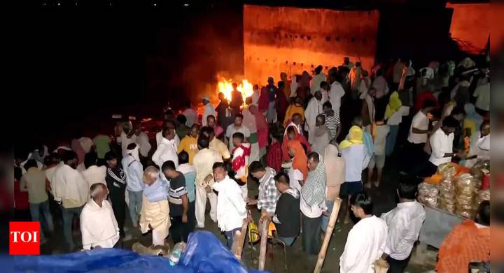 Mokama murder: EC orders replacement of two officials; seeks action compliance report