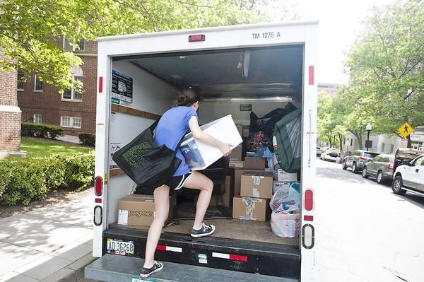 Household movers in Maryland will be required to register with state