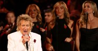Rod Stewart leaves BBC viewers distracted minutes into Festival of Remembrance performance