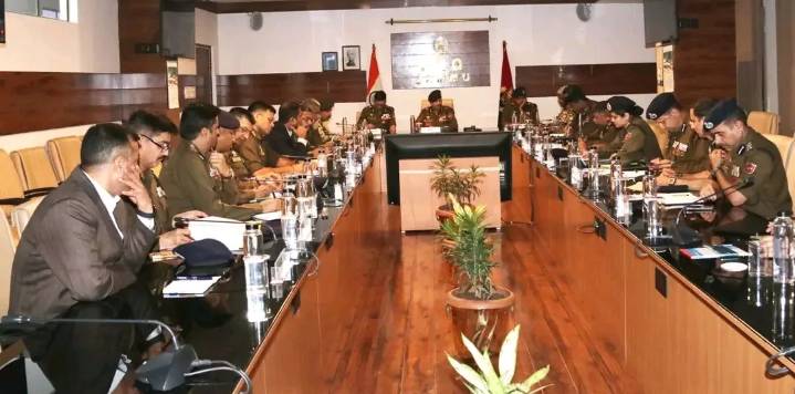 J&K DGP chairs hybrid Security review with BSF, CRPF, other agencies