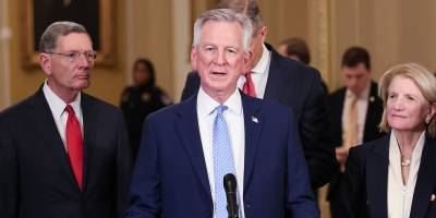 Sen. Tuberville calls for the impeachment of judge who authorized spying on lawmakers