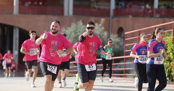 La carrera solidaria We Run de la UMA, en fotos