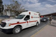 Sufre peatón probable fractura en brazo al ser atropellado al sur de Saltillo