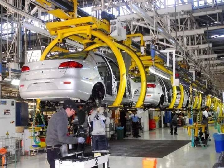 La autopartista Dana cierra su planta en San Luis y despide a 50 empleados por WhatsApp