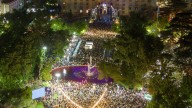 Una multitud copó la Peatonal del Vino en el Parque Cívico a puro pop