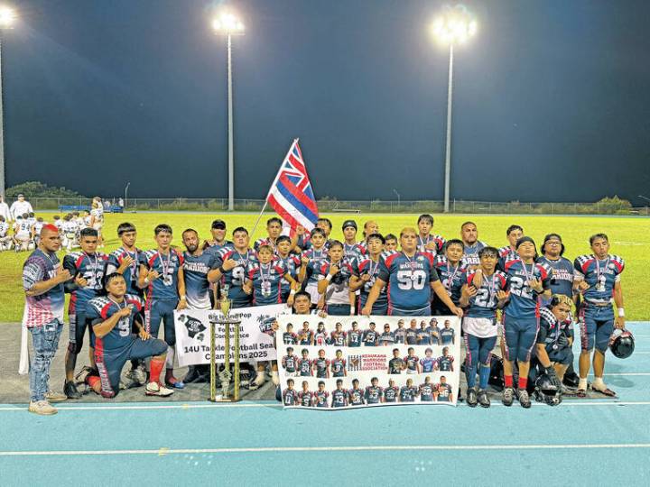 ‘One team, one dream’: Unbeaten Keaukaha wins 14U Big Island Pop Warner crown
