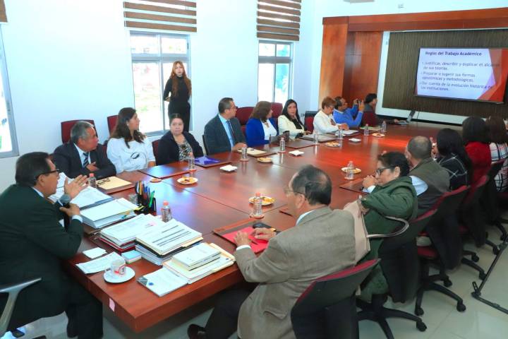 Dialoga rector de la UATx con profesores de tiempo completo con perfil deseable Prodep