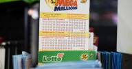 Premio mayor de Mega Millions llega a $965 millones, el octavo más grande en la historia del juego