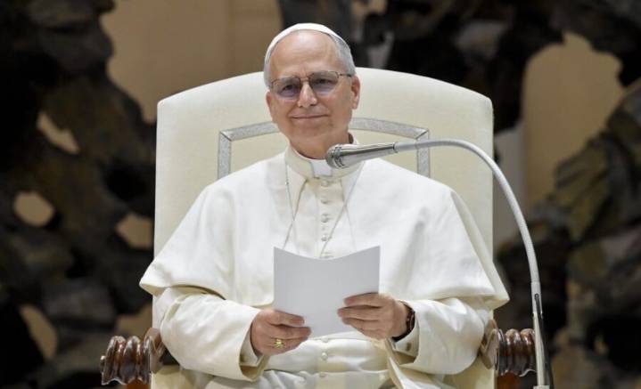 Papa León XIV restituye a la Iglesia de Canadá 62 valiosos objetos culturales de comunidades indígenas