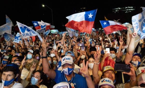 Elecciones en Chile: cerró la votación y crece la expectativa por los resultados